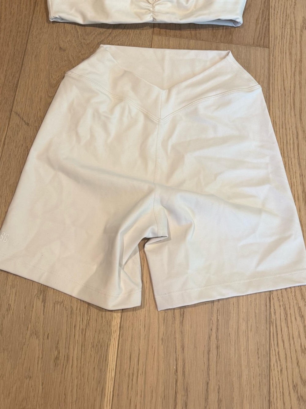 CSB Form V Waist 5" Women's Shorts in Vanilla - Picture 5 of 5